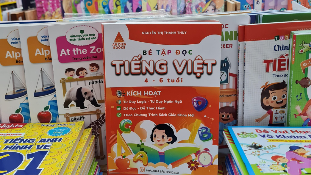 hanh-trang-vao-lop-1a.jpg